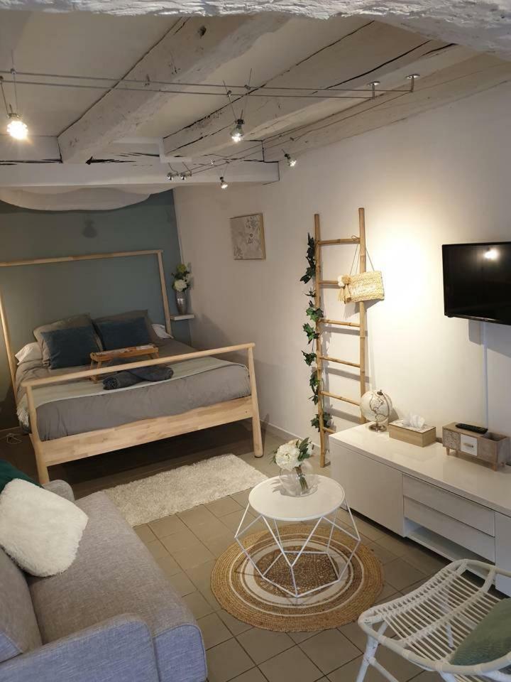 Charmant Studio A Colombages モルレー エクステリア 写真
